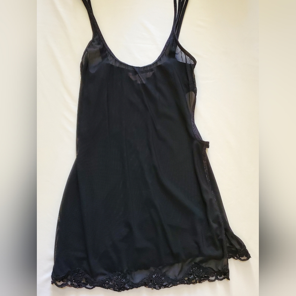 EUC VINTAGE EARLY 1990'S VICTORIA'S SECRET NIGHTIE - BLACK MESH & LACE -…